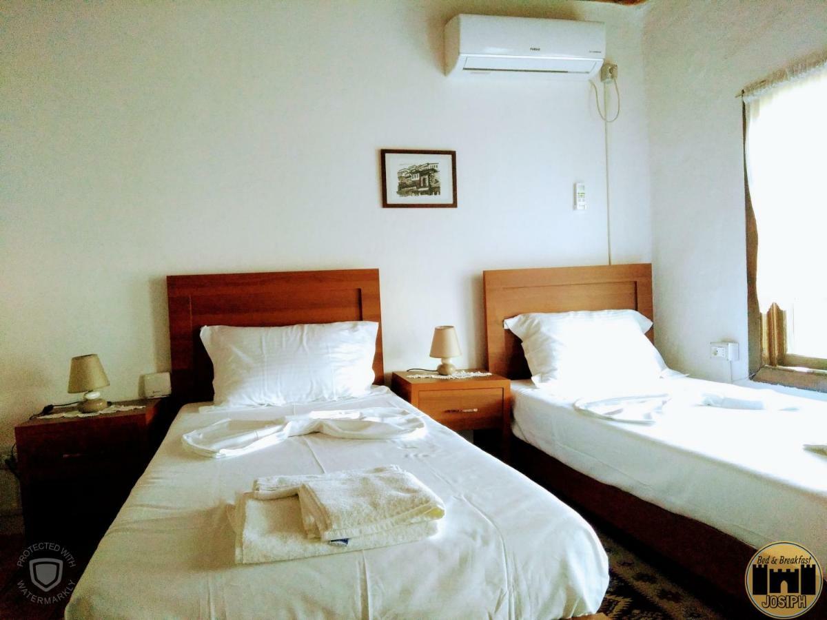 Bed & Breakfast Josiph Berat Kültér fotó