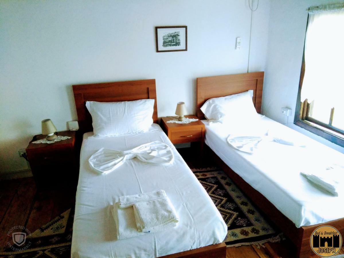 Bed & Breakfast Josiph Berat Kültér fotó
